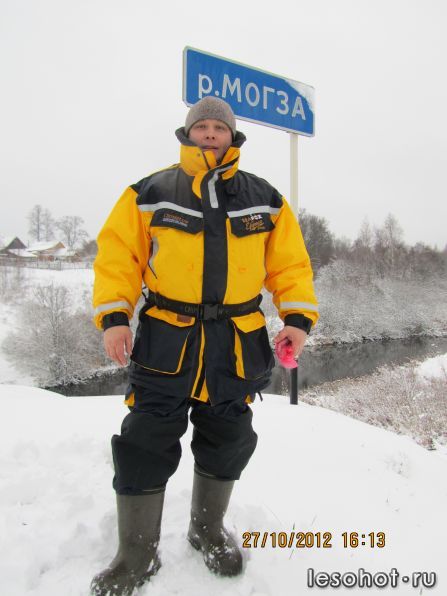   2012.JPG