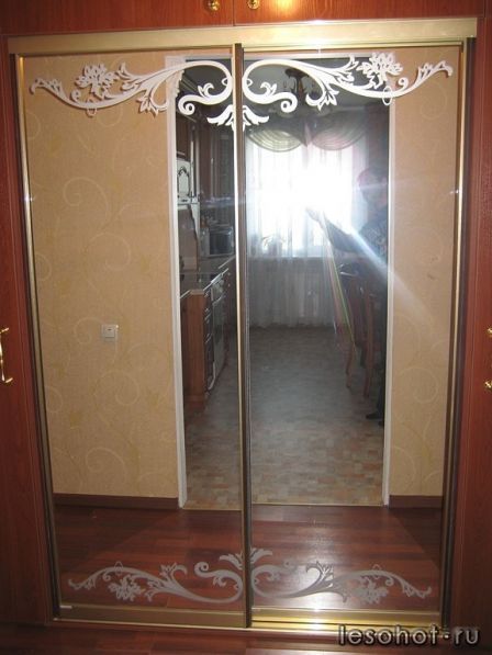 y_63cdd606.jpg